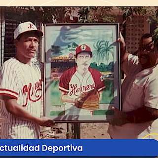 Crispín Poveda miembro de la selección del béisbol panameño, en “Actualidad Deportiva”